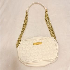 Betsey Johnson Cream Heart Gold Chain Purse